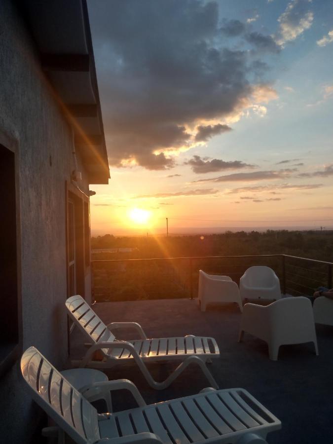 Anubis Aparthotel Merlo Exterior foto
